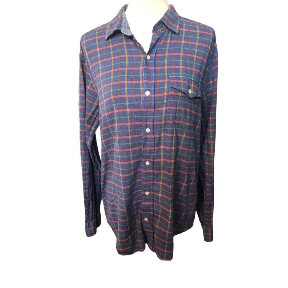 GAP classic cut chambray plaid button up casual shirt size L